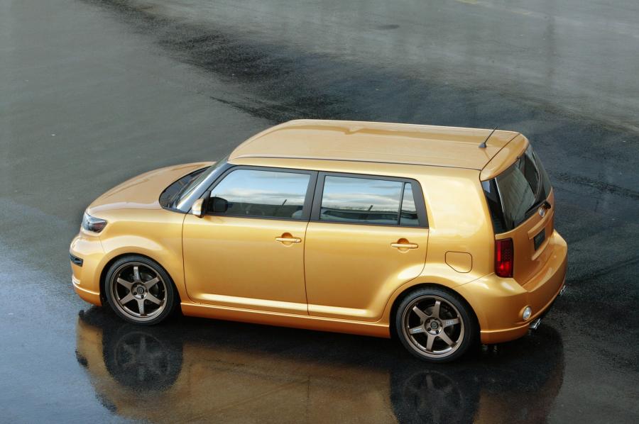  Scion xB 5 Customized by Five Axis 2008 года  (фото 7 из 8)